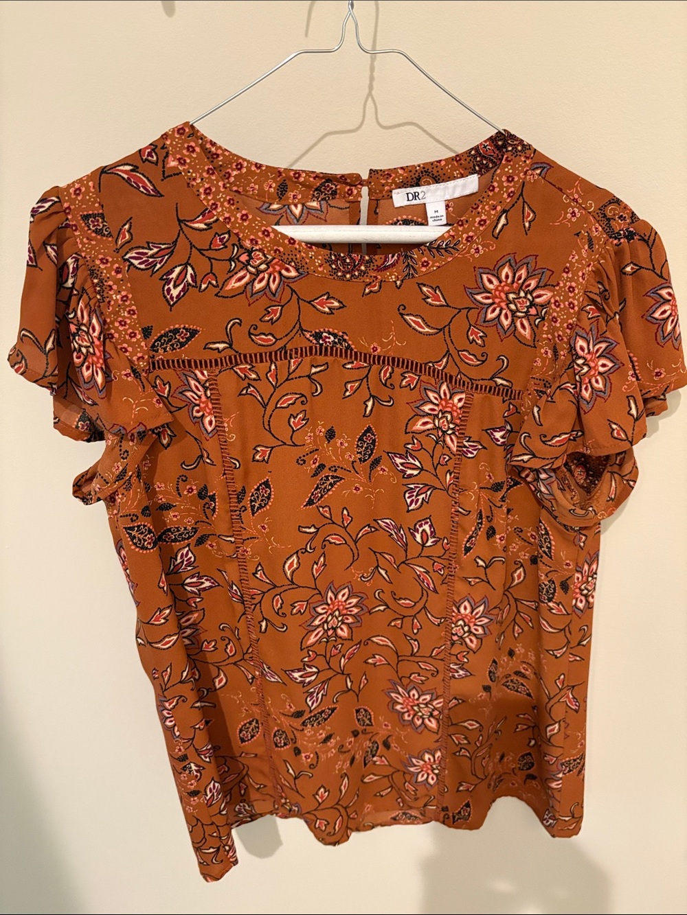 DR2 Rust Floral Ruffle-Sleeve Blouse